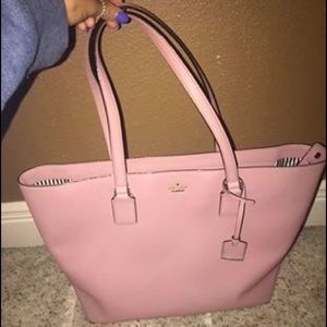 Medium Kate Spade Purse